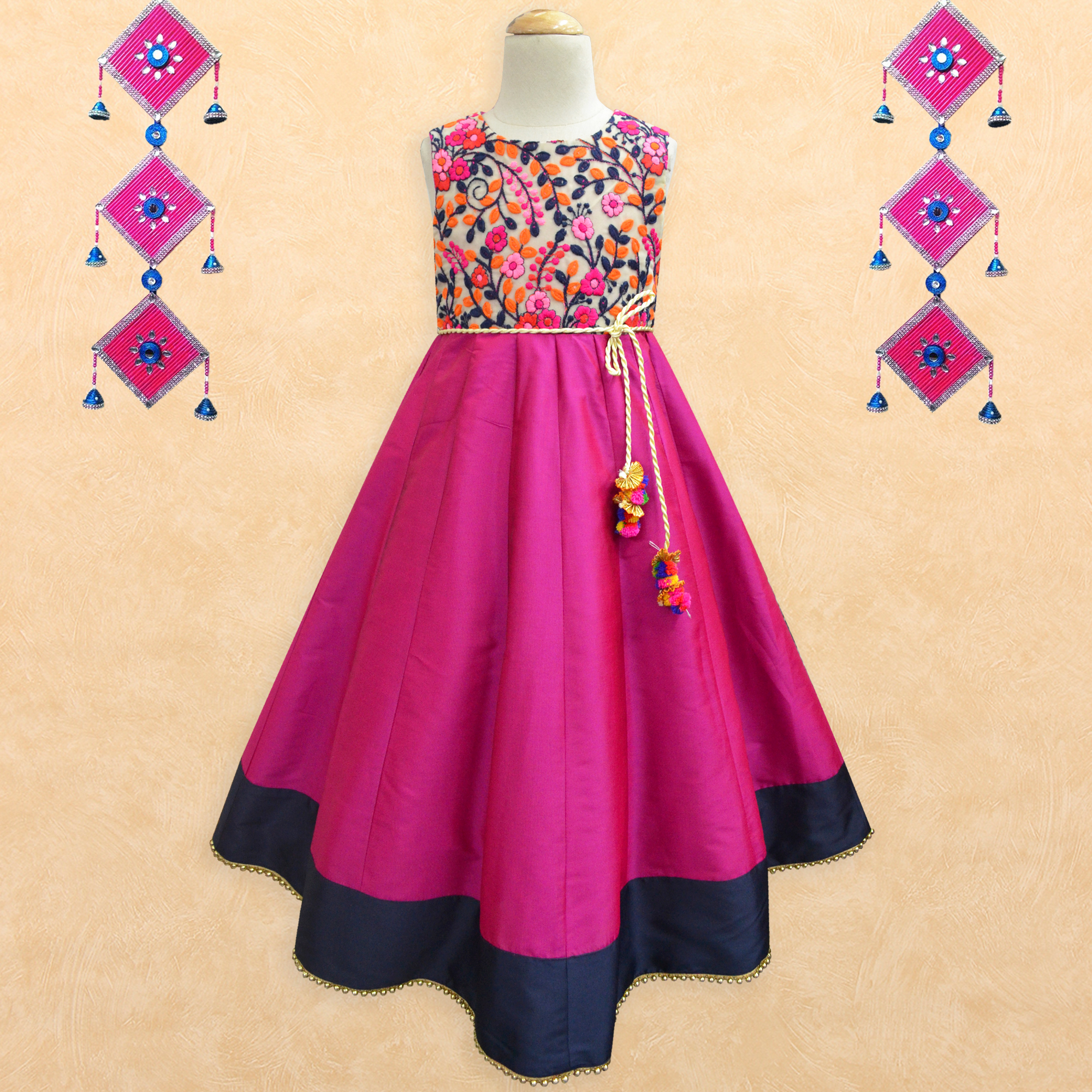 atun gowns