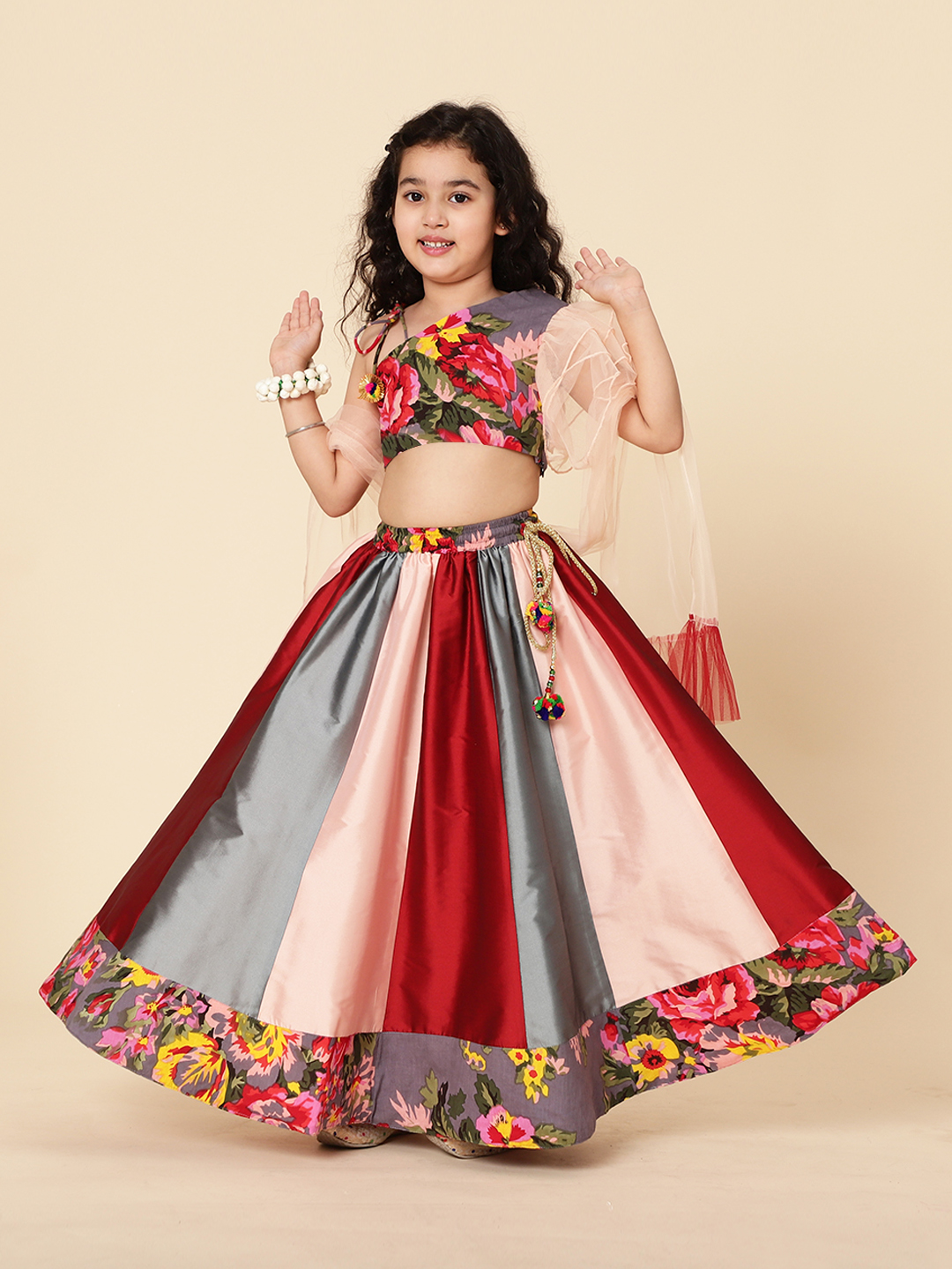 Bridal or Braidsmaid Designer lehenga choli With Belt for Women -  sethnik.com