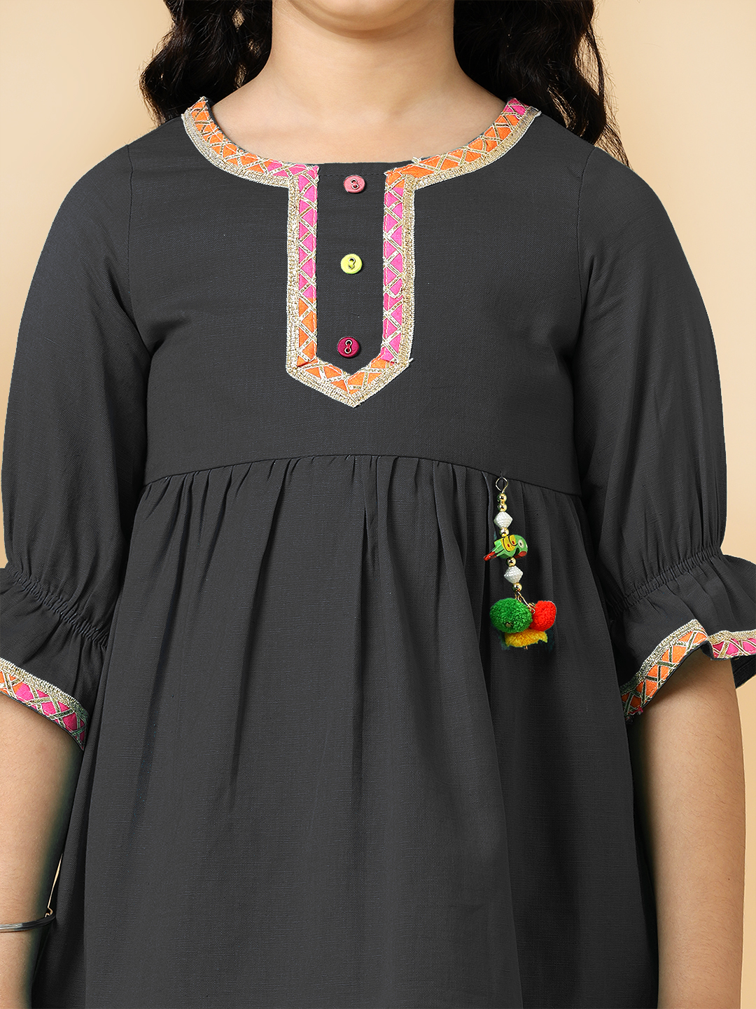 black linen sharara se-5